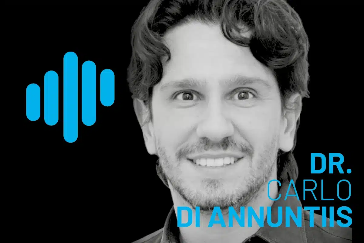 Annuntiis podcast key visual: a smiling man on a black background beside a blue waveform logo, with bold blue typography spelling Annuntiis Campus, high contrast